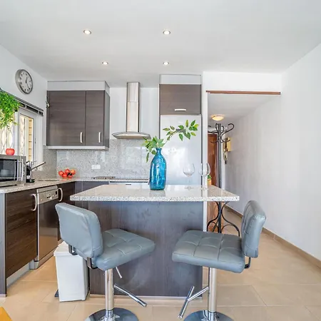Sal- Big Terrace With Bbq, Beach, Wifi, Clima Roses